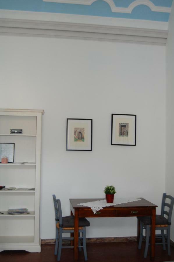 Il Cortile Hotel เยซี ภายนอก รูปภาพ
